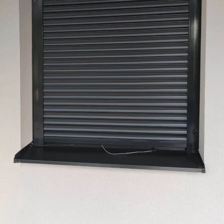 Antracit alu redőny 94,5 x 177cm