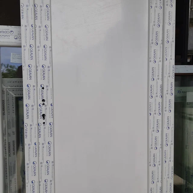 Ajtó stadúr betéttel 99,5x210