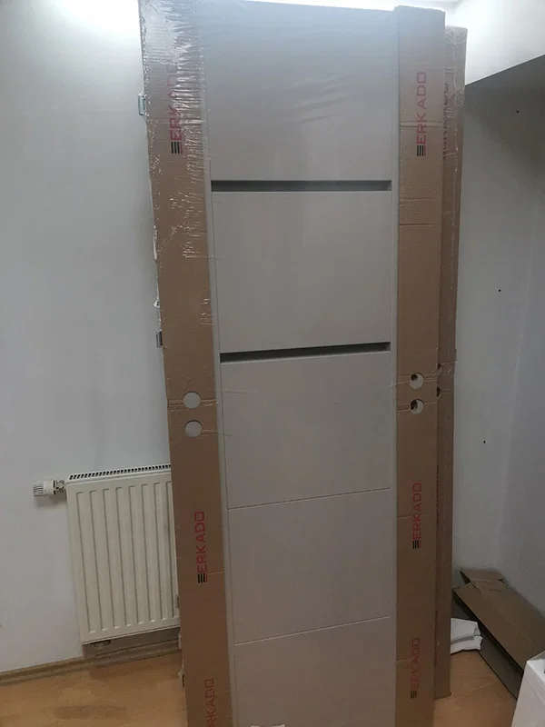 Budleja 8 as ajtó savmart üveges Balos