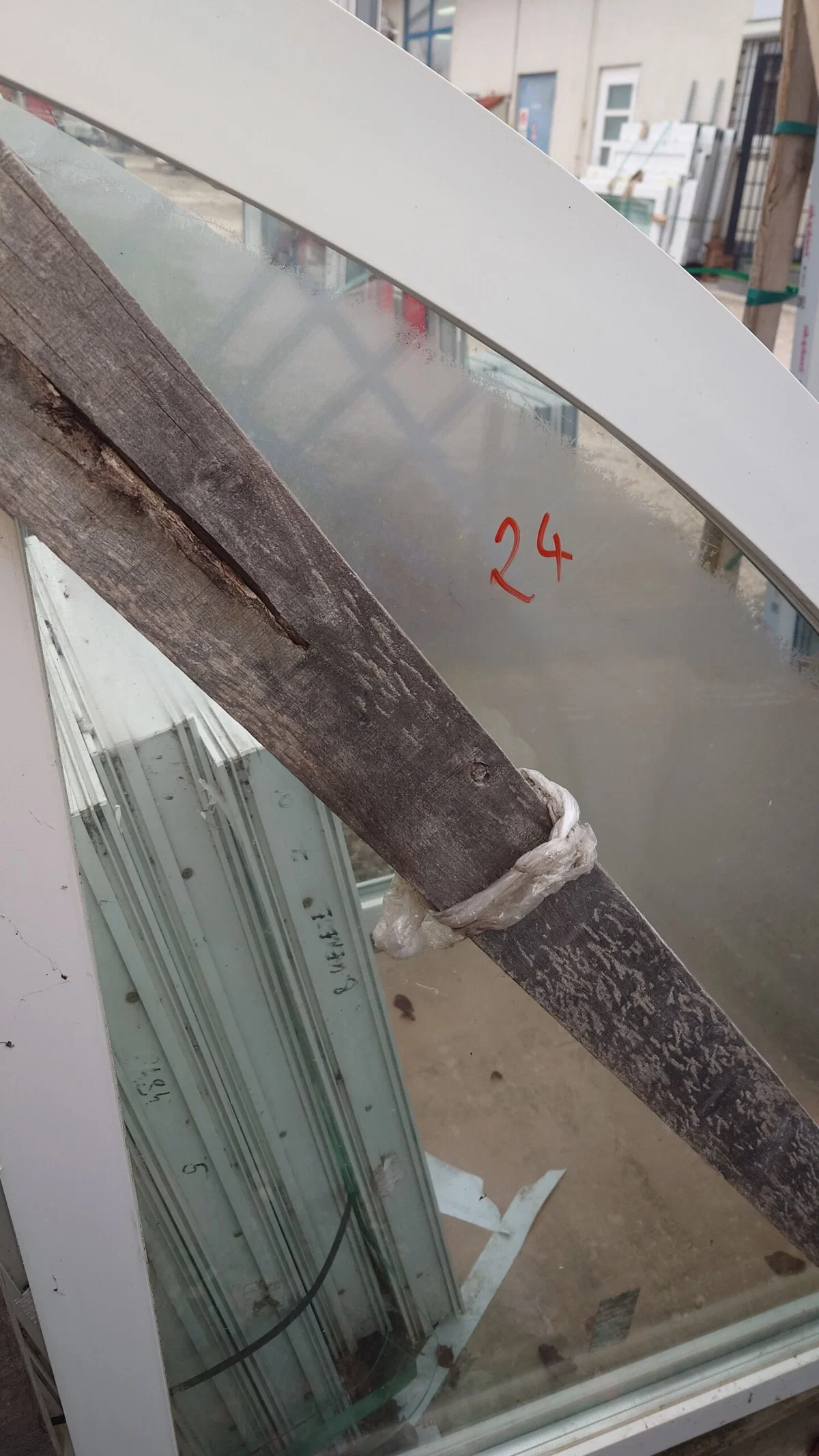 Fix műanyag ablak