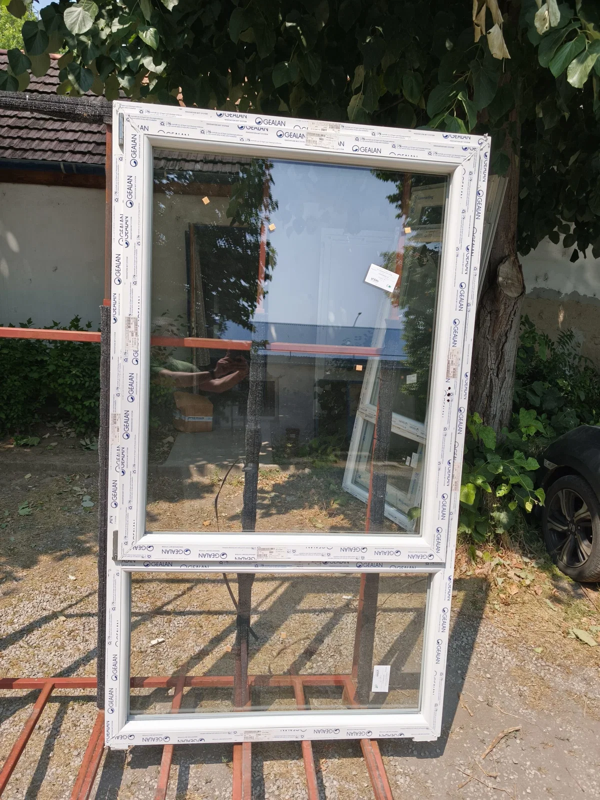 Gealan S8000 bukó-nyíló ablak