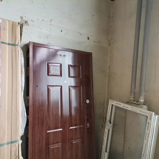 HI-SEC acél biztonsági bejárati ajtó