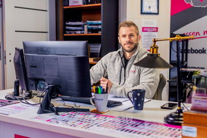 Jola Ceglédi üzlet 09