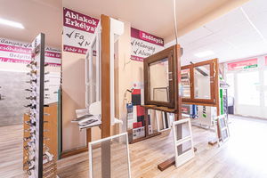 Jola Dunaújvárosi üzlet 10