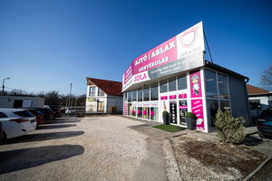 Jola Váci üzlet 06